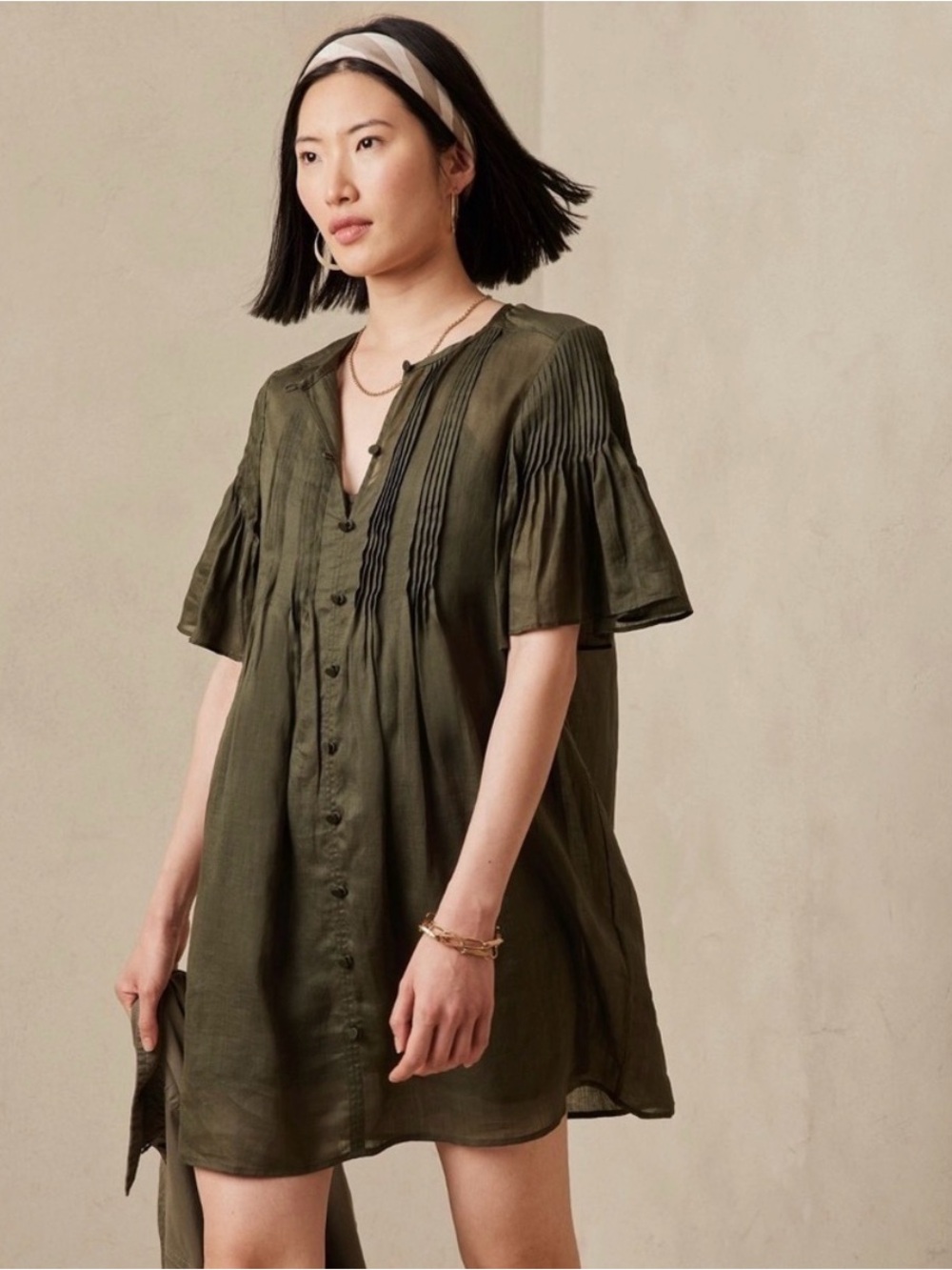 Banana Republic NWT Olive Pintuck Dress Adjustable Slip Flutter Sleeves